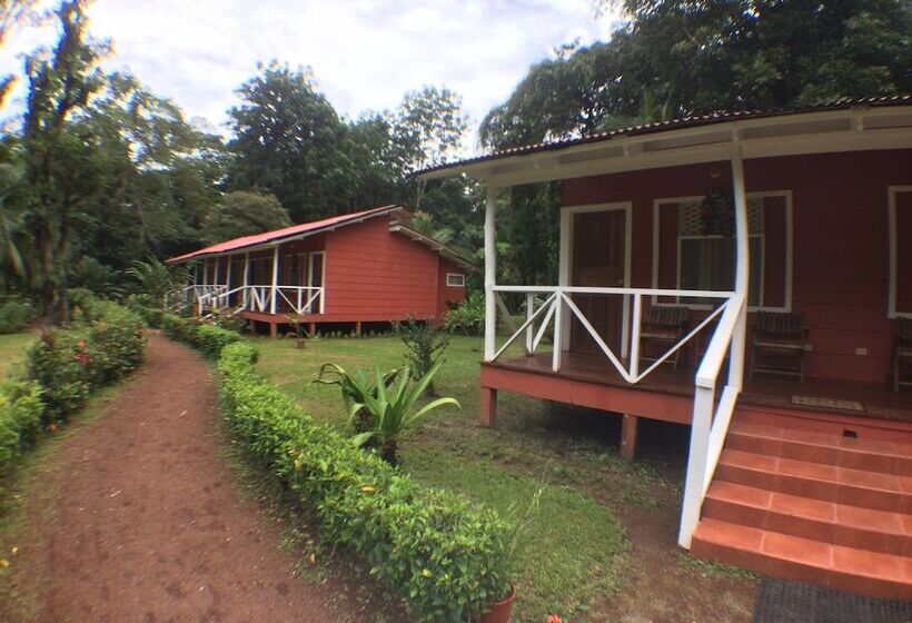 فندق Caribbean Paradise Eco Lodge