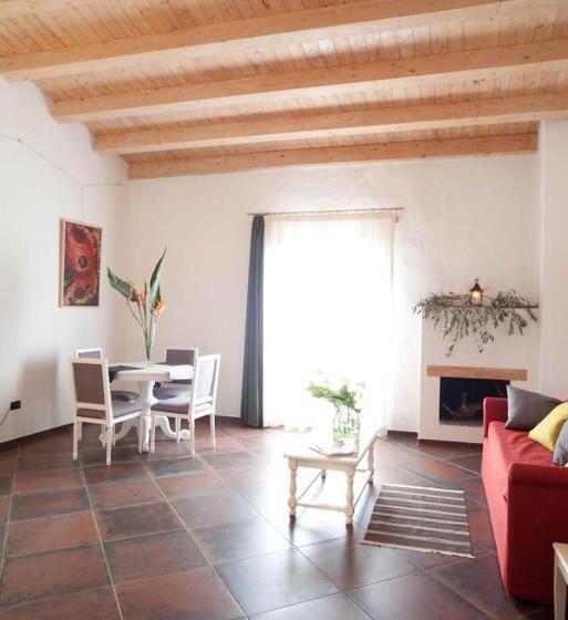 בית מלון כפרי Case Giannone