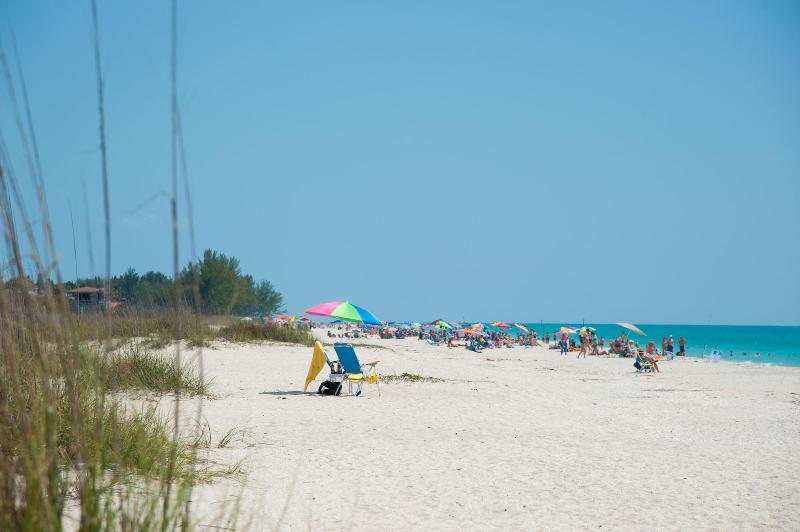 فندق Casey Key Resorts  Beachfront