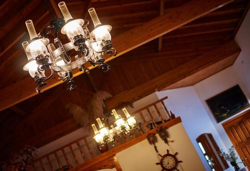 ホテル Christinangela