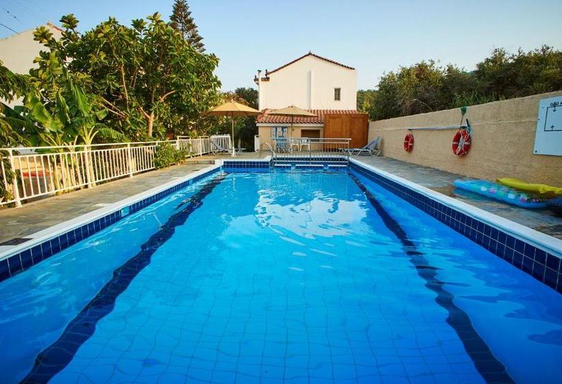 ホテル Christinangela