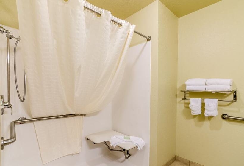 فندق Cobblestone Inn And Suites   Eaton