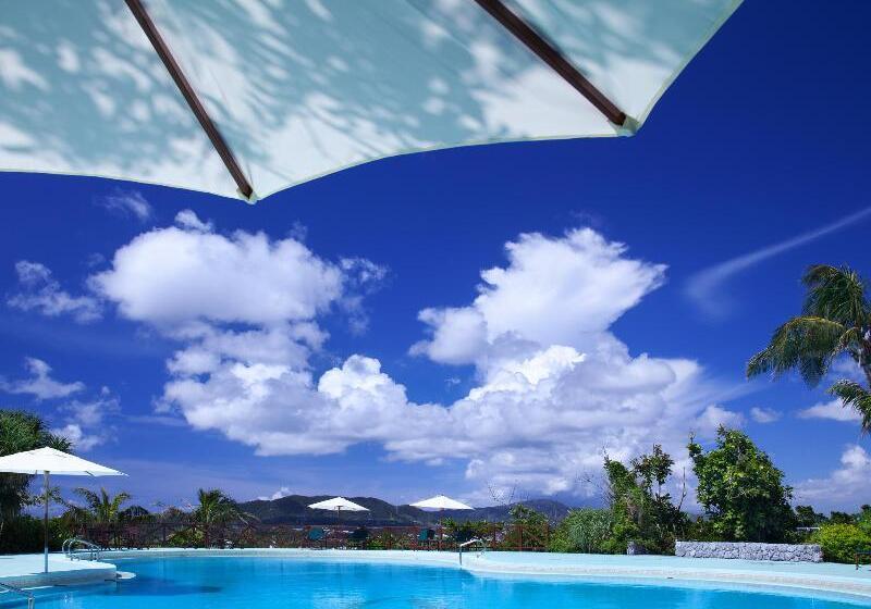 בית מלון כפרי Coco Garden Resort Okinawa
