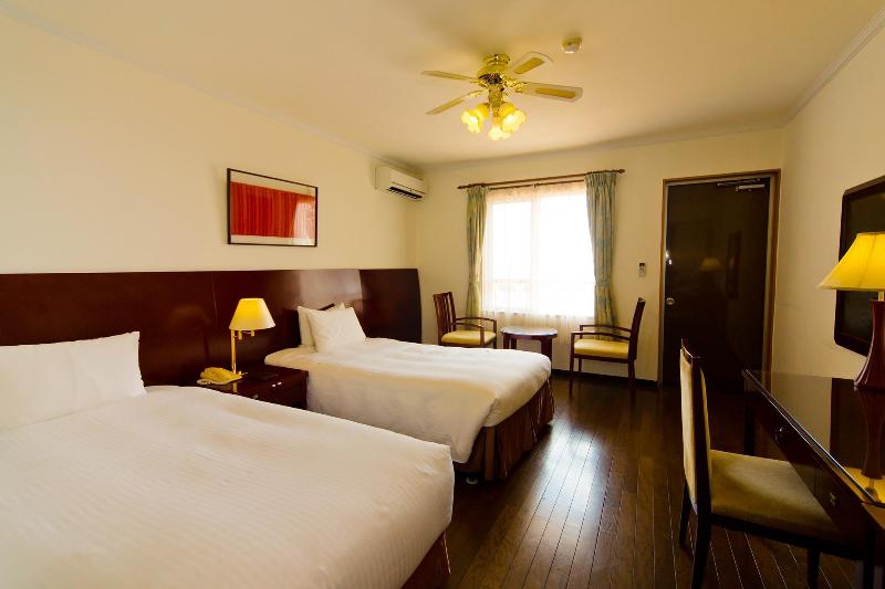 בית מלון כפרי Coco Garden Resort Okinawa