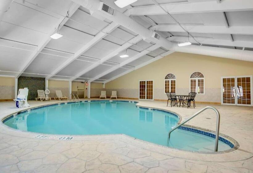 Days Hotel By Wyndham Toms River Jersey Shore