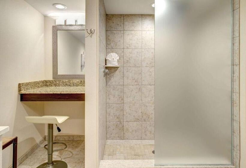 Days Hotel By Wyndham Toms River Jersey Shore