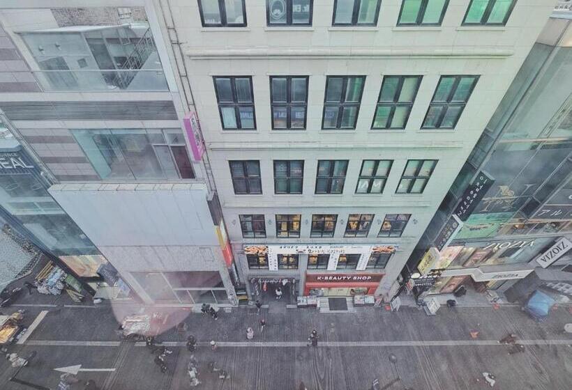 Ekonomy Hotel Myeongdong Premier