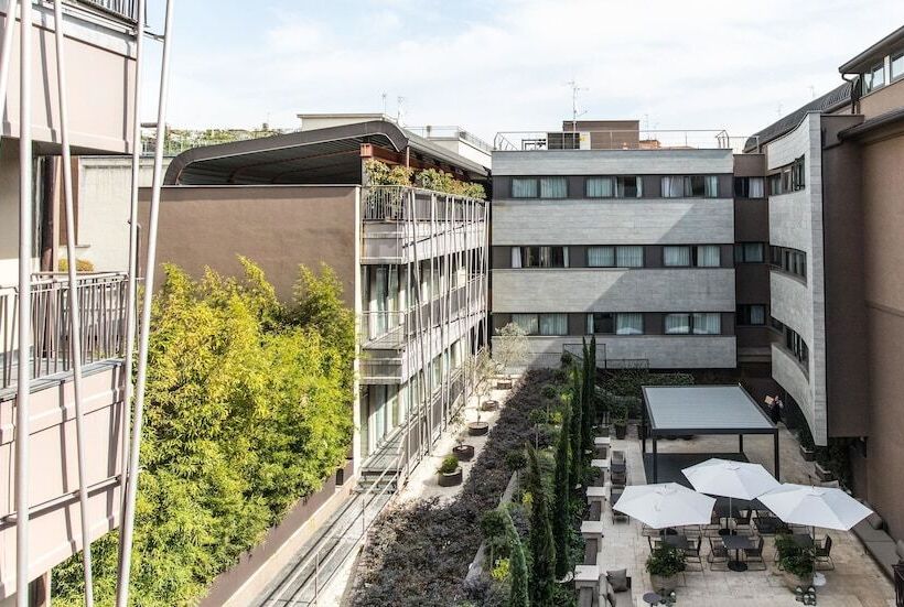 هتل Fifty House Cellini