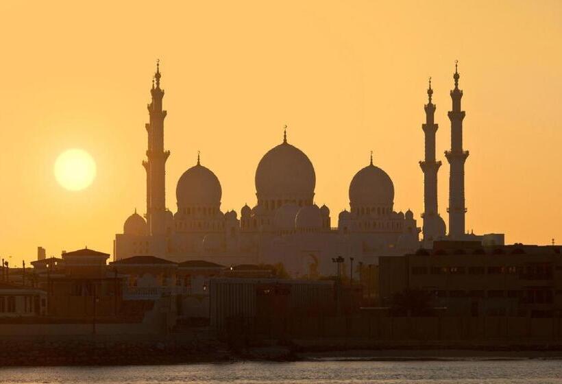 Four Seasons Hotel Abu Dhabi At Al Maryah Island