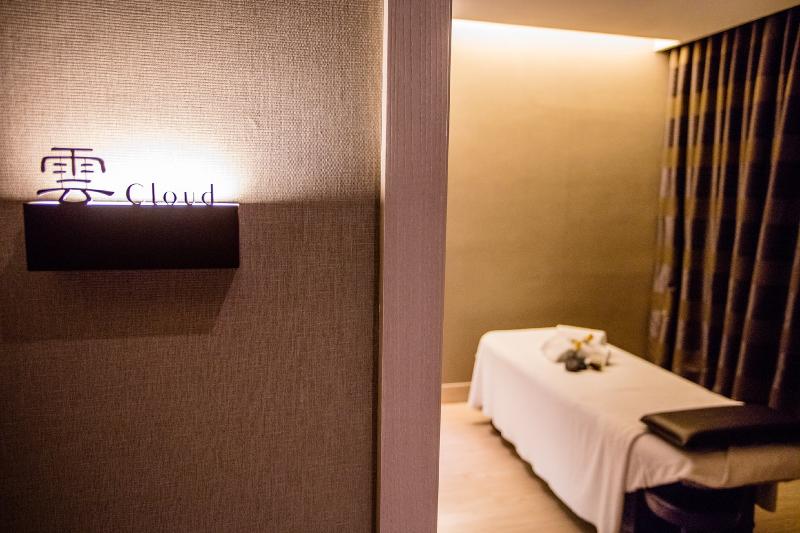 Fullon Hotel Taoyuan Airport Access Mrt A8