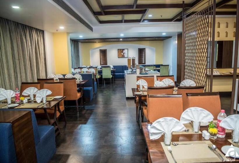 فندق Abigail Goradia S