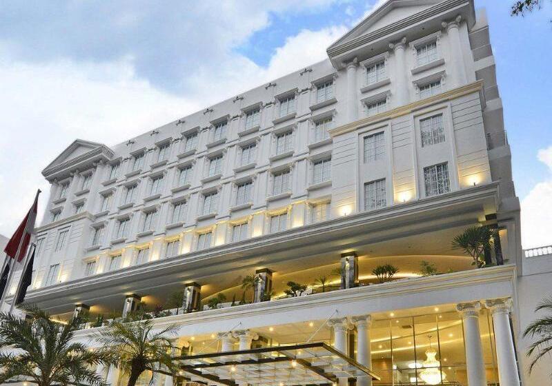 Grand Savero Hotel Bogor