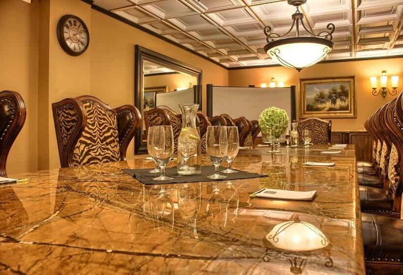 בית מלון כפרי Grant Hall