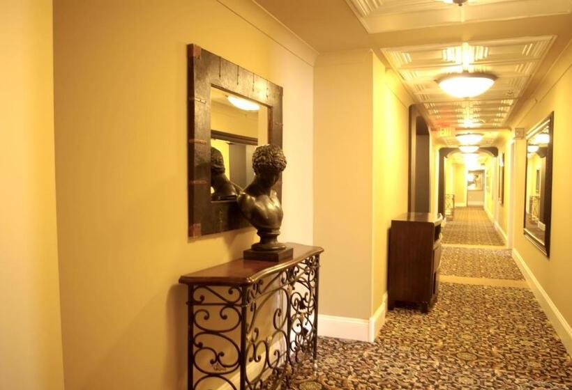 בית מלון כפרי Grant Hall