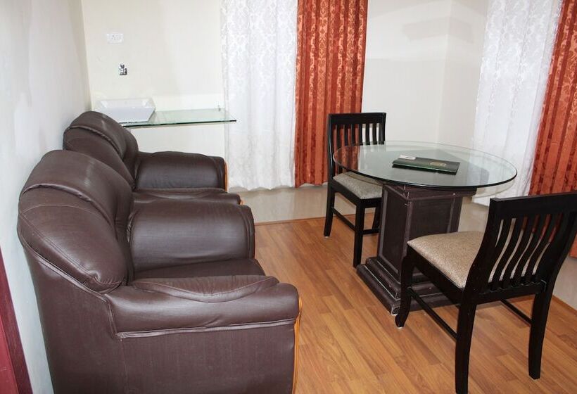 בית מלון כפרי Green Trees Munnar