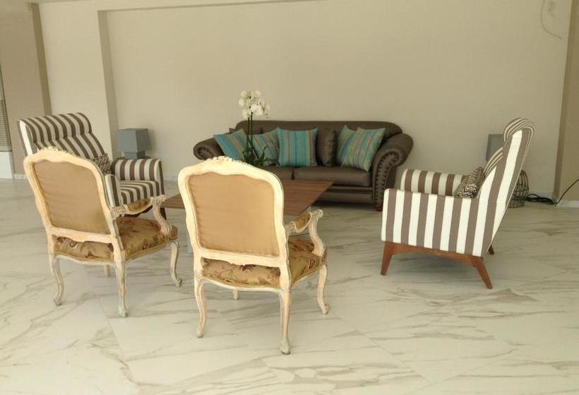 Отель Hanioti Melathron