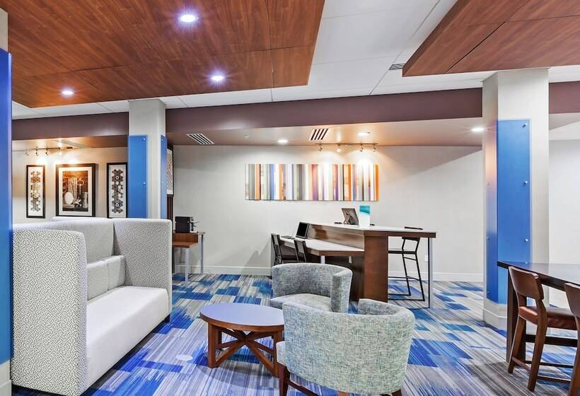 فندق Holiday Inn Express & Suites Tulsa West   Sand Springs, An Ihg