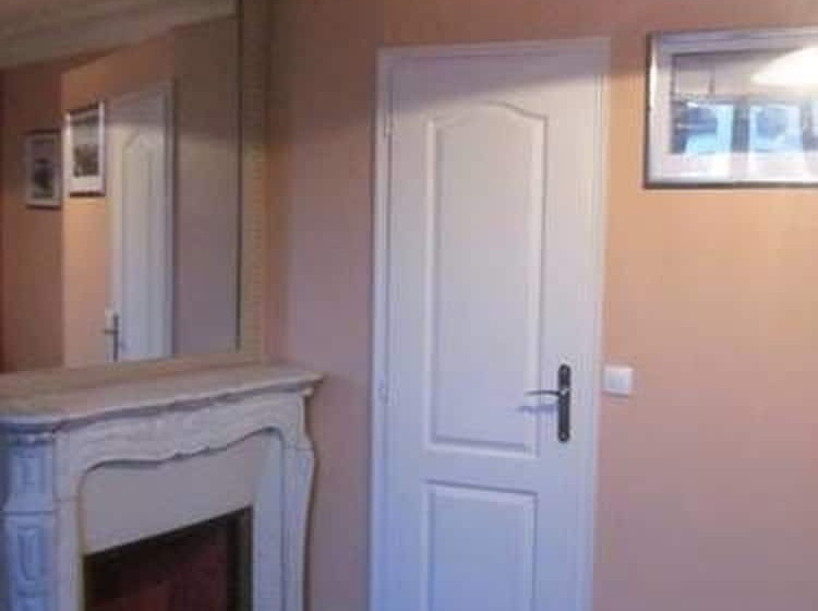 ホテル Hôtel Baudin