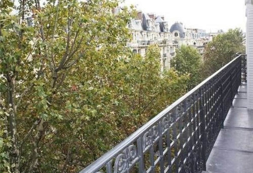 ホテル Hôtel Baudin