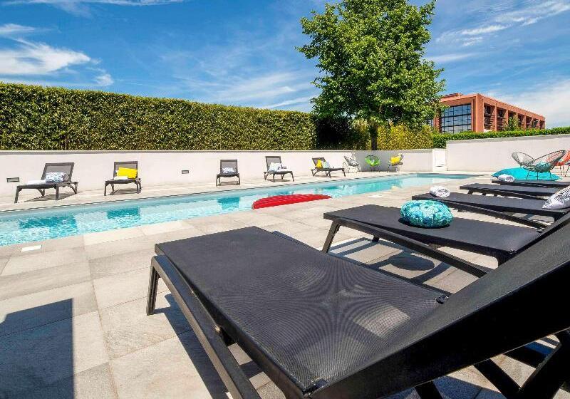 ホテル Ibis Styles Toulouse Labège