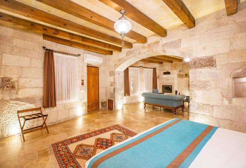هتل Imperial Cave Suites & Spa