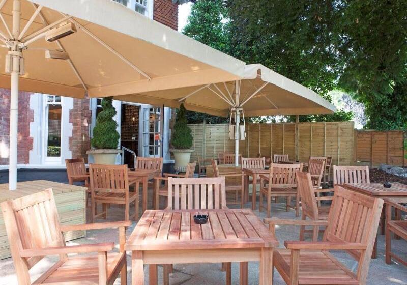 فندق Inn In The Park