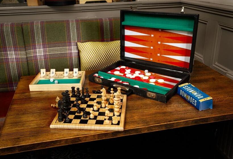 فندق Inn In The Park