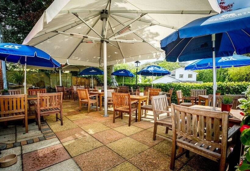 فندق Inn In The Park