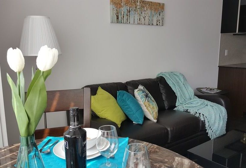 هتل Kashaneh at North York Center