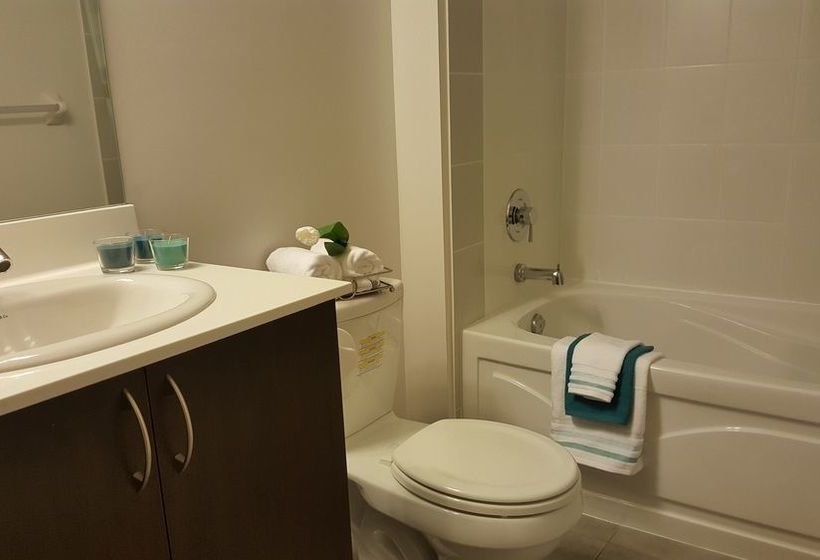 هتل Kashaneh at North York Center