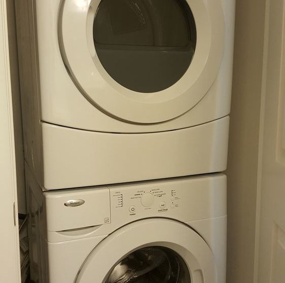 هتل Kashaneh at North York Center