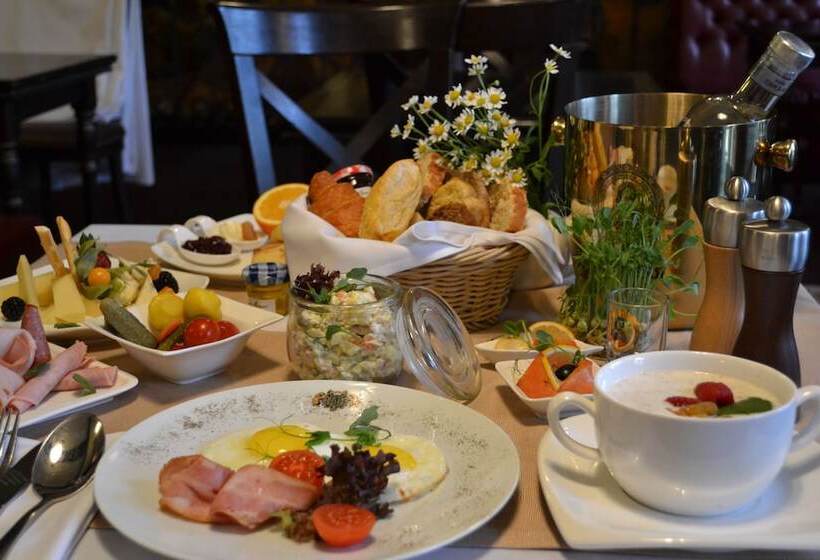 Majestic Boutique Hotel Deluxe