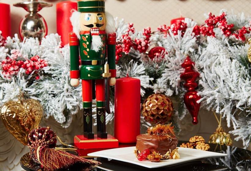 Majestic Boutique Hotel Deluxe