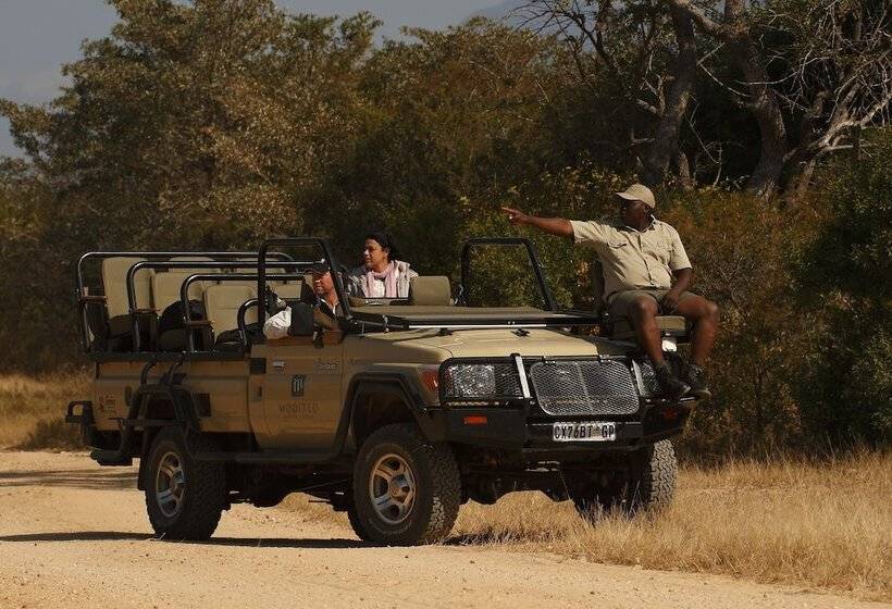 בית מלון כפרי Moditlo River Lodge