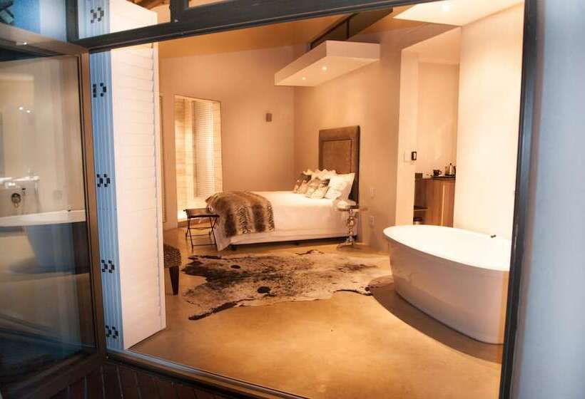 בית מלון כפרי Moditlo River Lodge