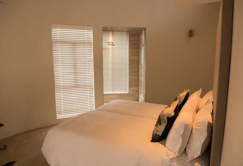 בית מלון כפרי Moditlo River Lodge