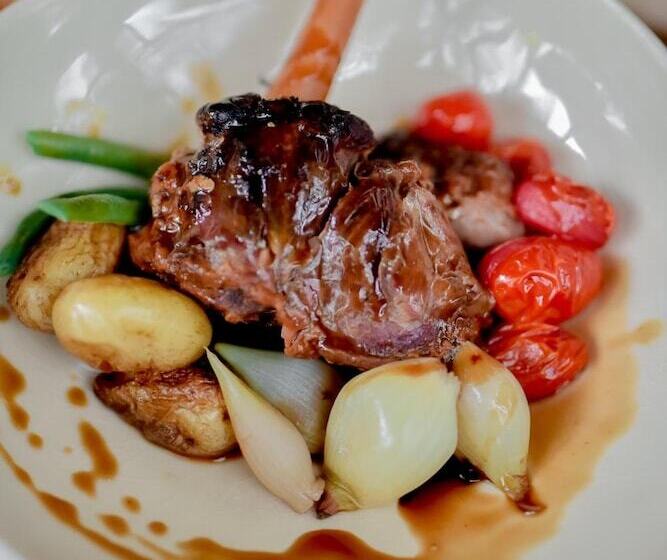 בית מלון כפרי Moditlo River Lodge