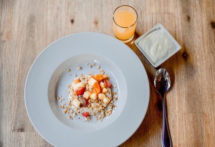 בית מלון כפרי Moditlo River Lodge