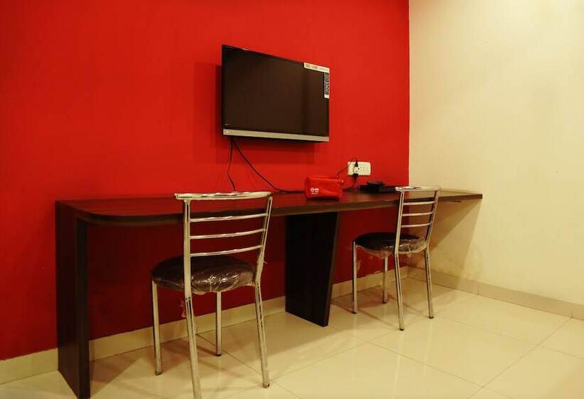 Hotel Oyo Rooms Pimpri Chowk
