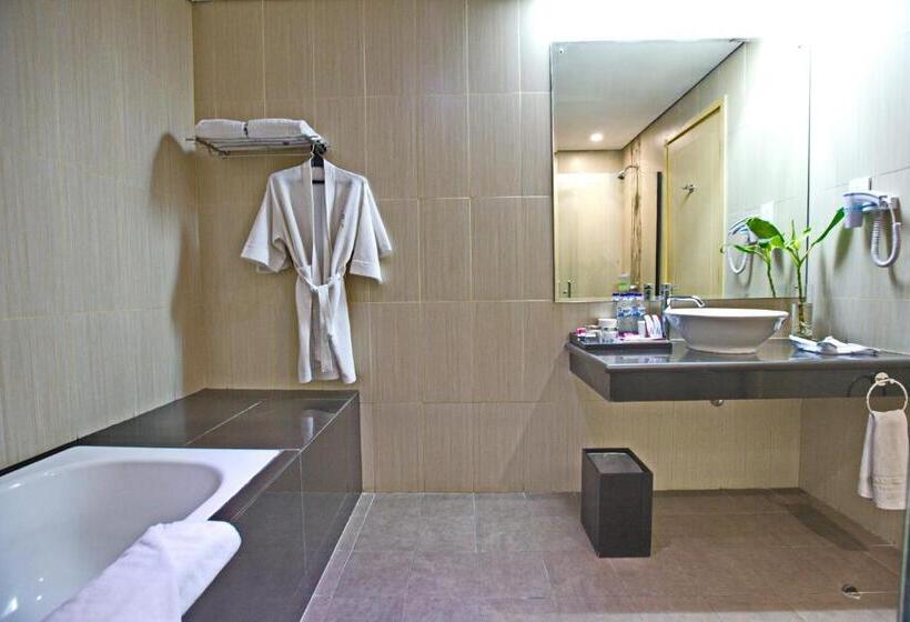 ホテル Padjadjaran Suites Resort And Convention