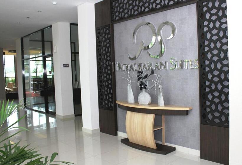 ホテル Padjadjaran Suites Resort And Convention