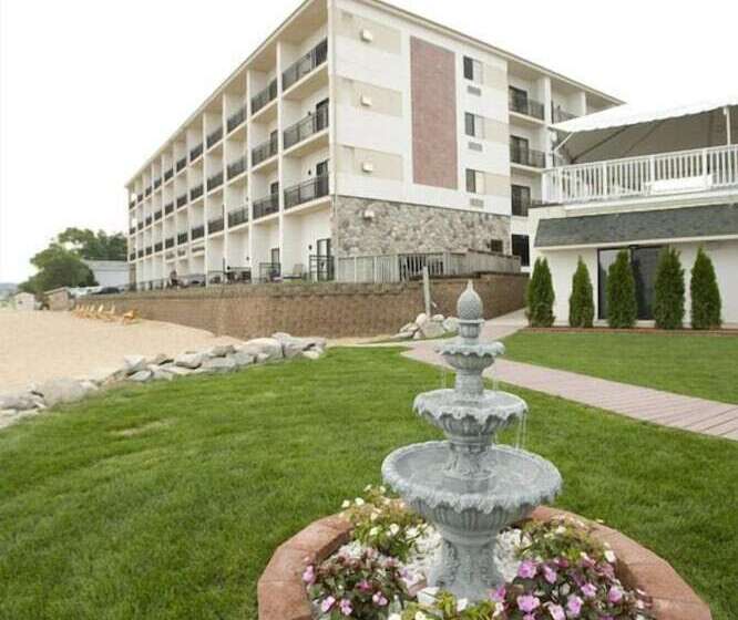 هتل Parkshore Resort