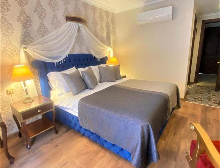 Отель Saint John