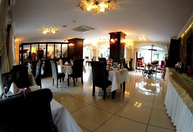 Отель Saint John