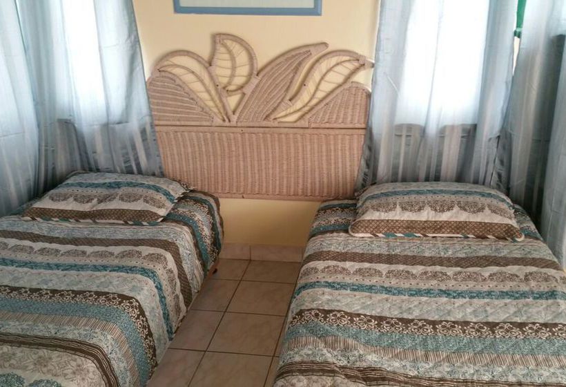 هتل Seacastles Vacation Penthouse