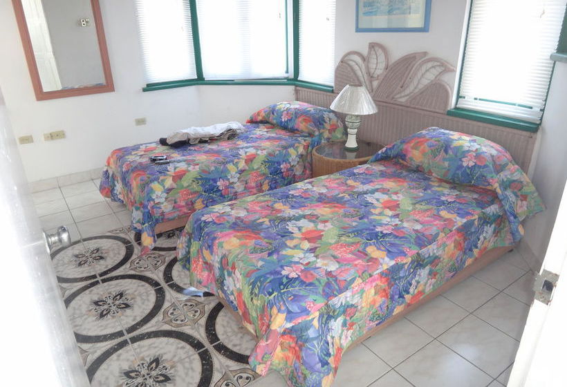 هتل Seacastles Vacation Penthouse