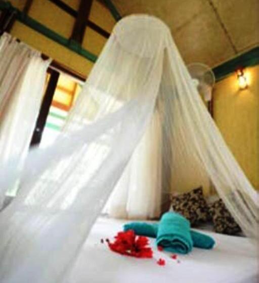 Отель Smile Bungalow Bottle Beach