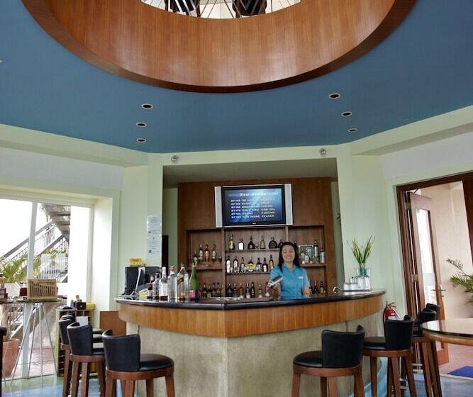 ホテル The Lighthouse Marina Resort