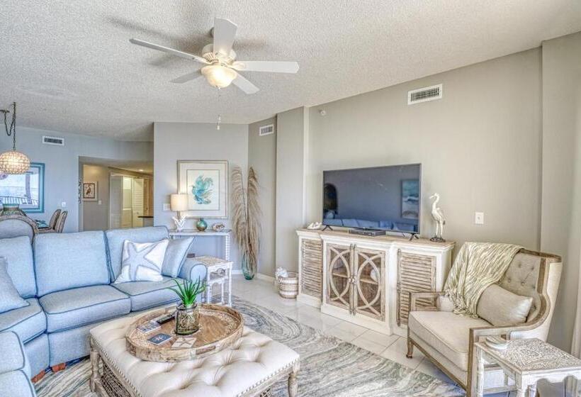 Отель The Palms #1002