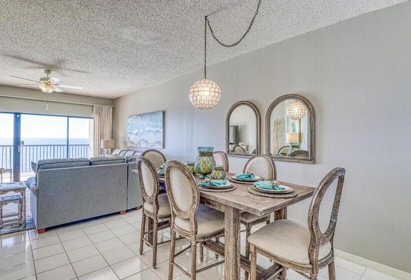 Отель The Palms #1002